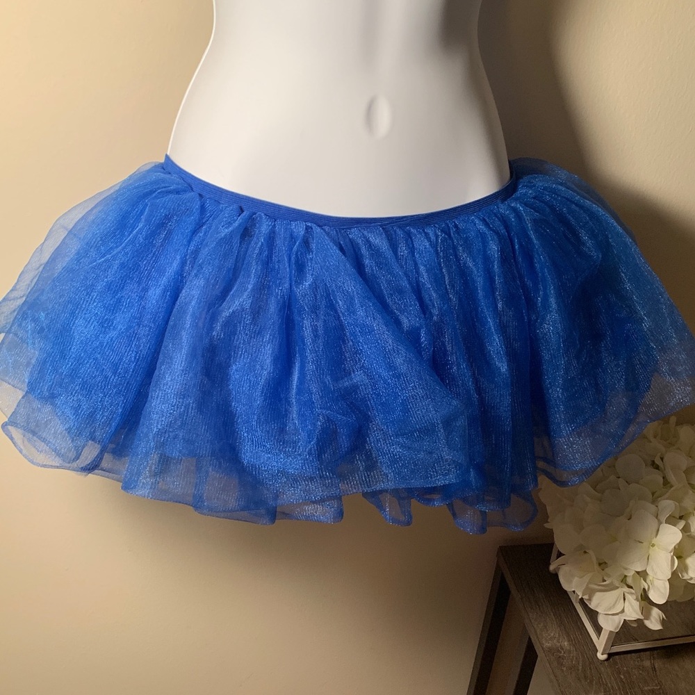 BLUE TUTU